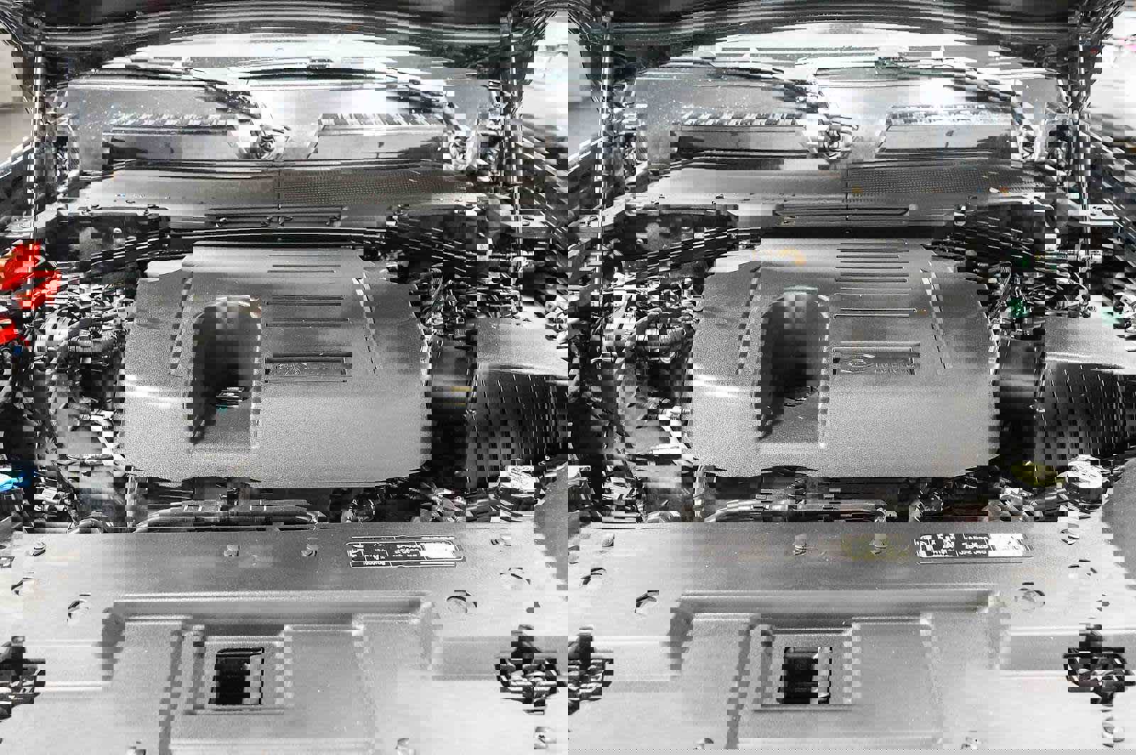 Used 2020 Land Rover Defender 110 HSE image 31