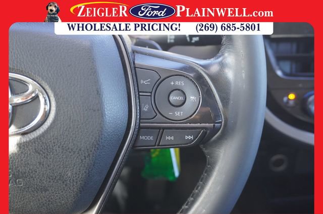 Used 2023 Toyota Camry SE image 18