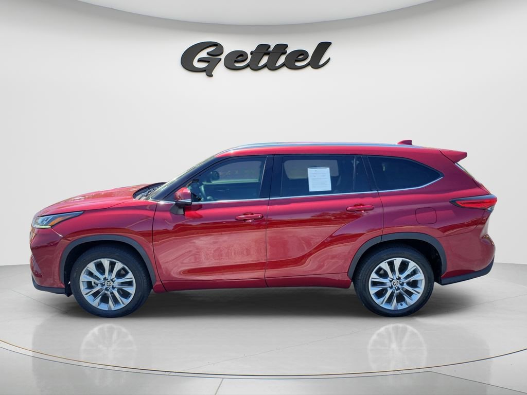 Used 2022 Toyota Highlander Limited FWD image 8