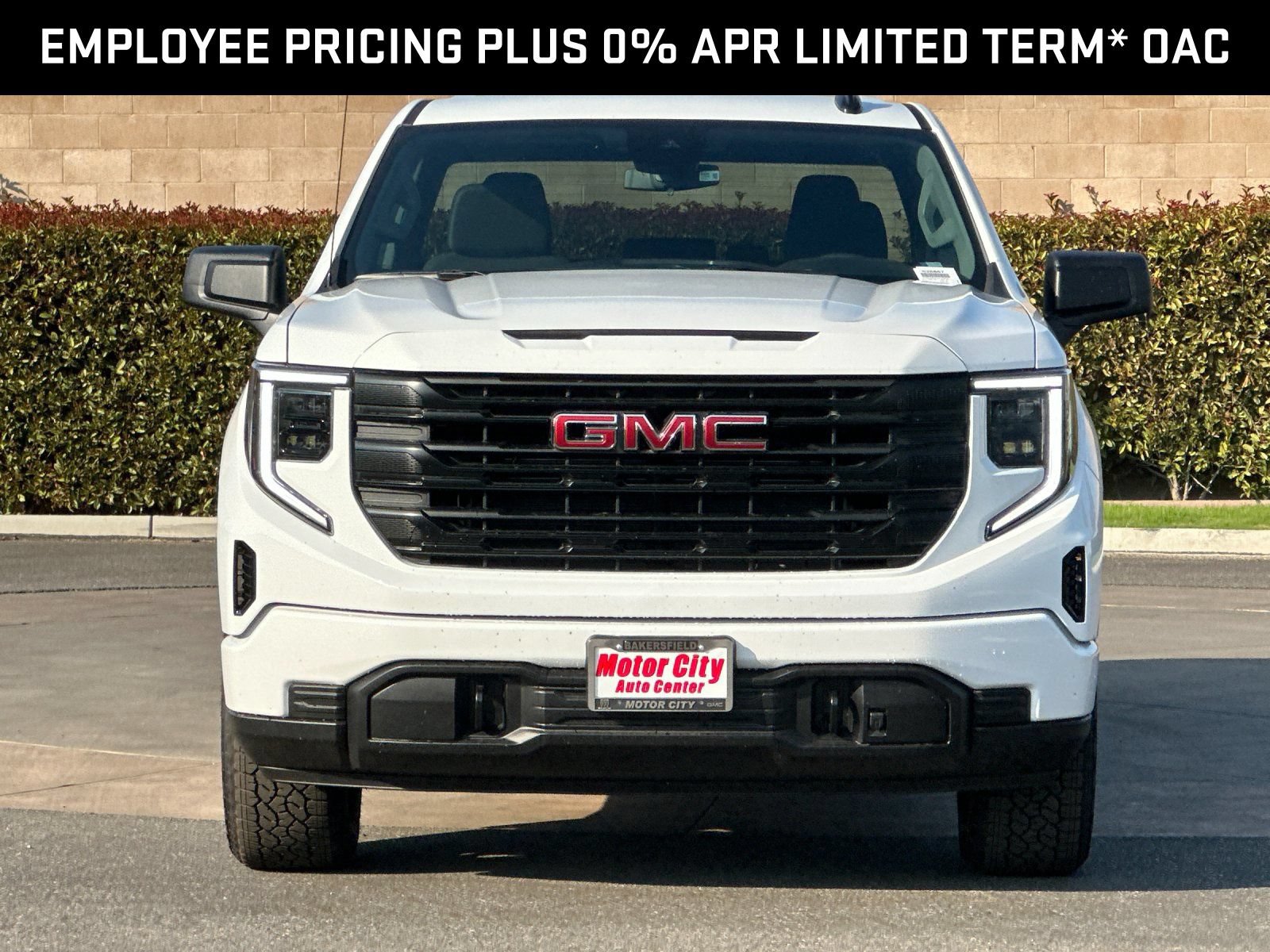 New 2026 GMC Sierra 1500 Pro w/ Graphite Edition AWD/4WD image 9