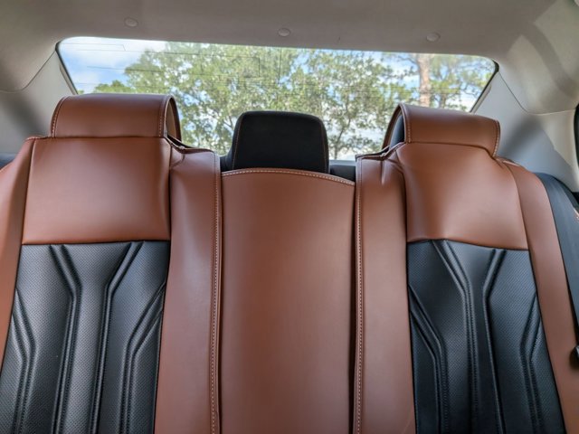 Used 2020 Nissan Sentra SR image 16