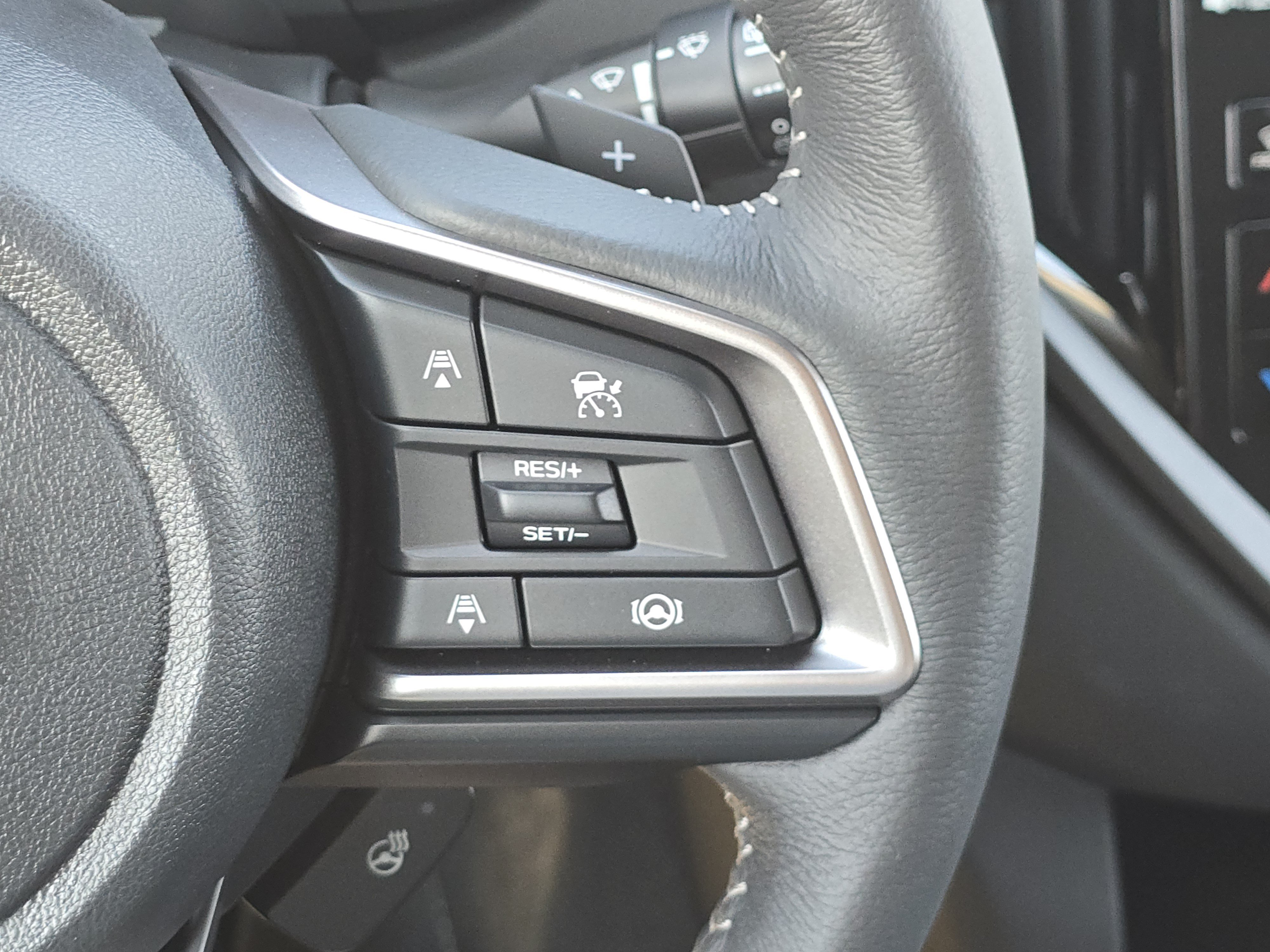 New 2026 Subaru Ascent Premium AWD/4WD image 25