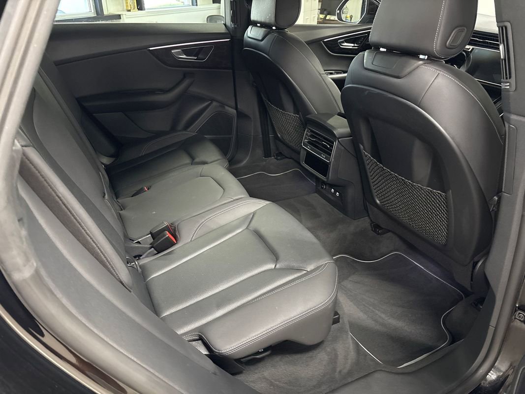 Used 2021 Audi Q8 Premium Plus image 47