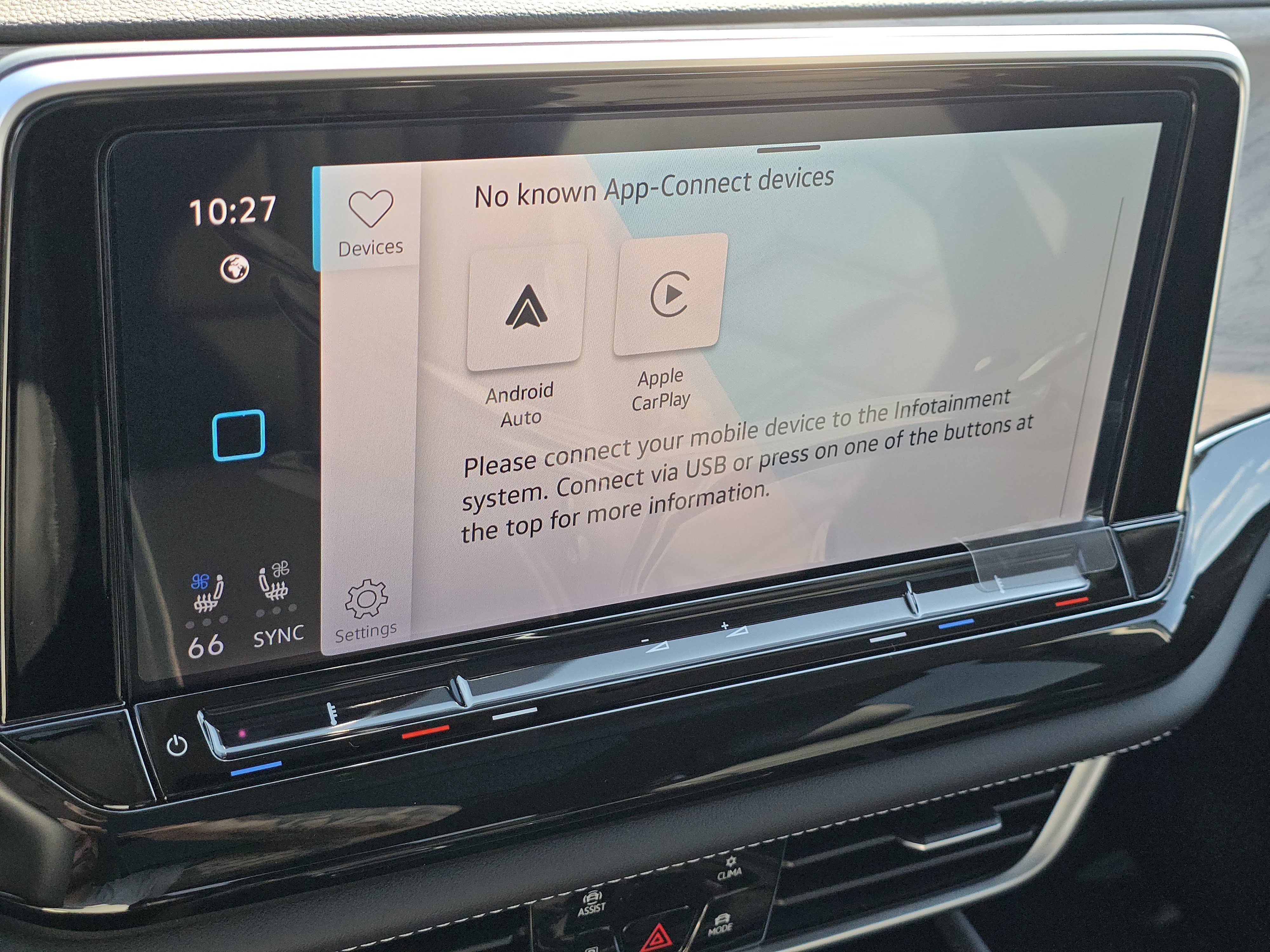 New 2026 Volkswagen Atlas SE image 10