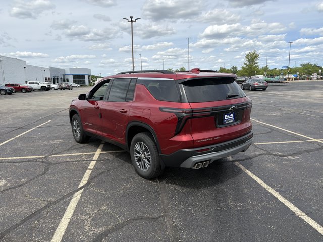 New 2026 Chevrolet Traverse LT w/ Driver Confidence Package AWD/4WD image 7