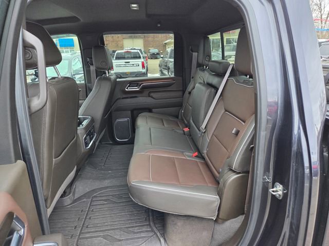 Used 2024 GMC Sierra 3500 Denali w/ Technology Package image 18