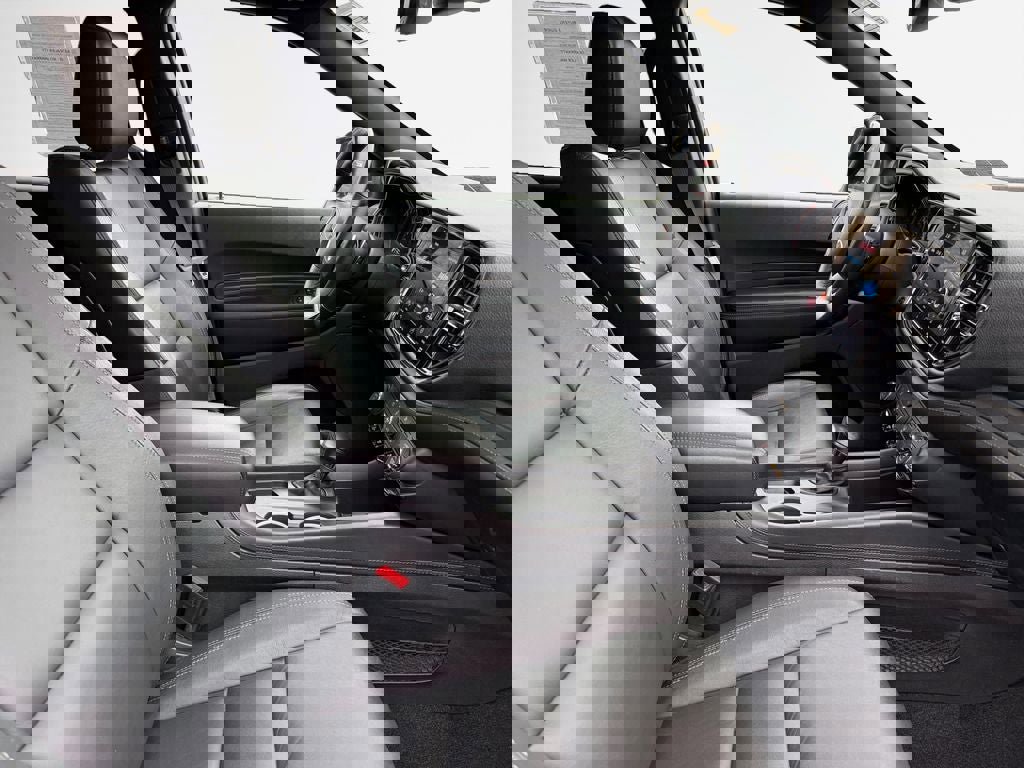 Used 2022 Dodge Durango GT image 30