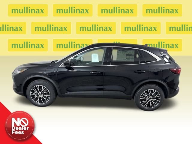 New 2025 Ford Escape SE FWD image 2