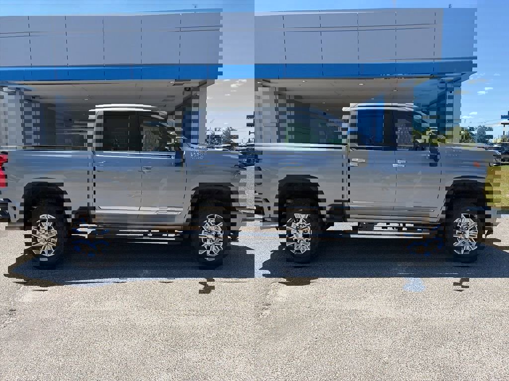 New 2026 Chevrolet Silverado 2500 High Country w/ High Country Premium Package image 3