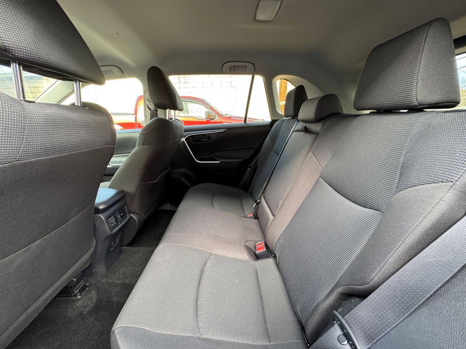 Used 2025 Toyota RAV4 LE image 24