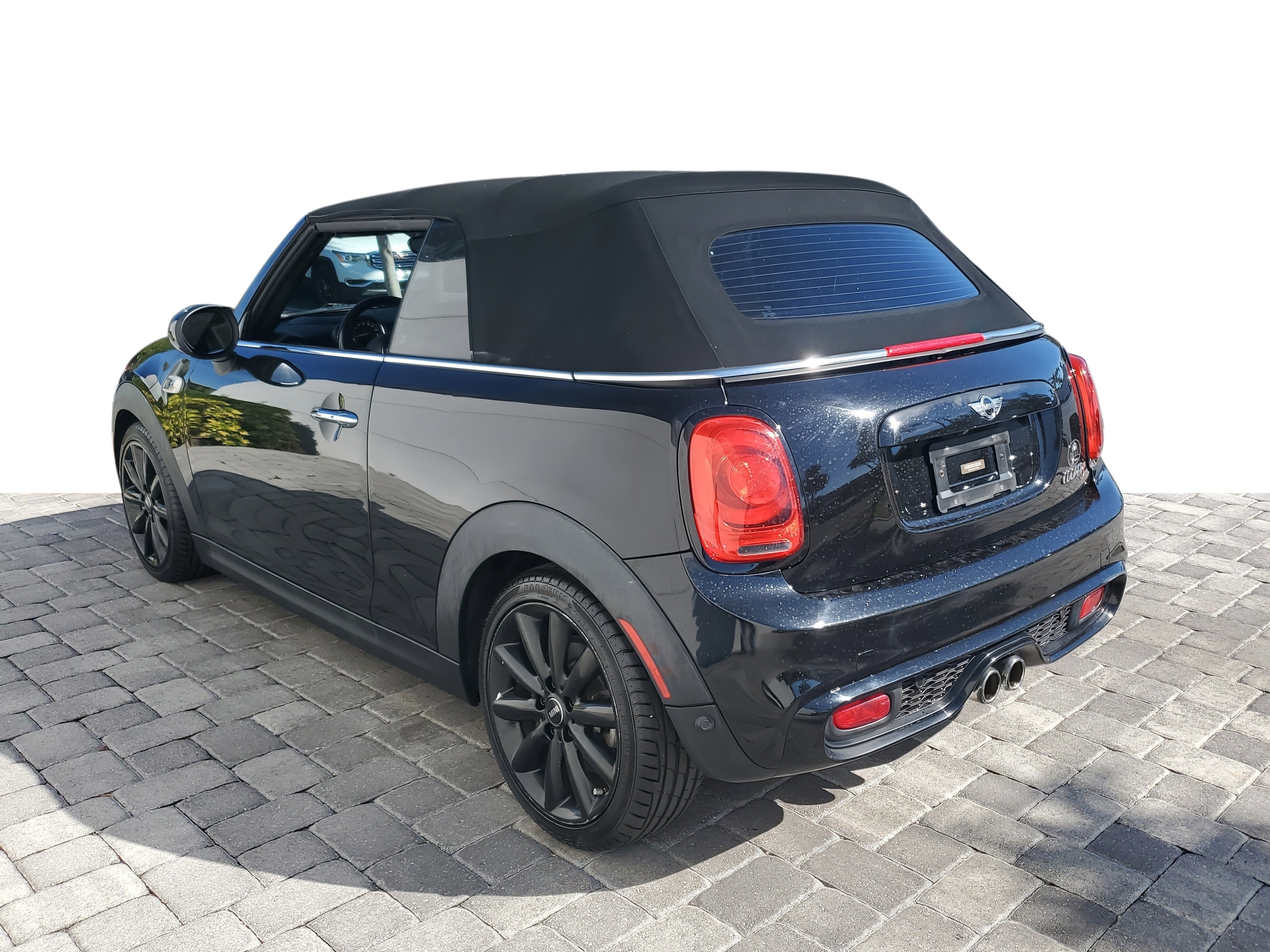 Used 2016 MINI Cooper S image 4