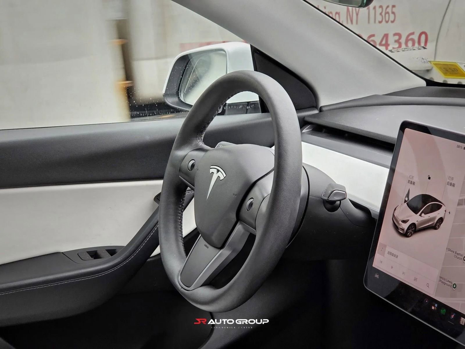 Used 2021 Tesla Model Y Long Range AWD/4WD image 9