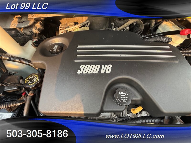 Used 2007 Buick Terraza CXL w/ Driver Confidence Package FWD image 46