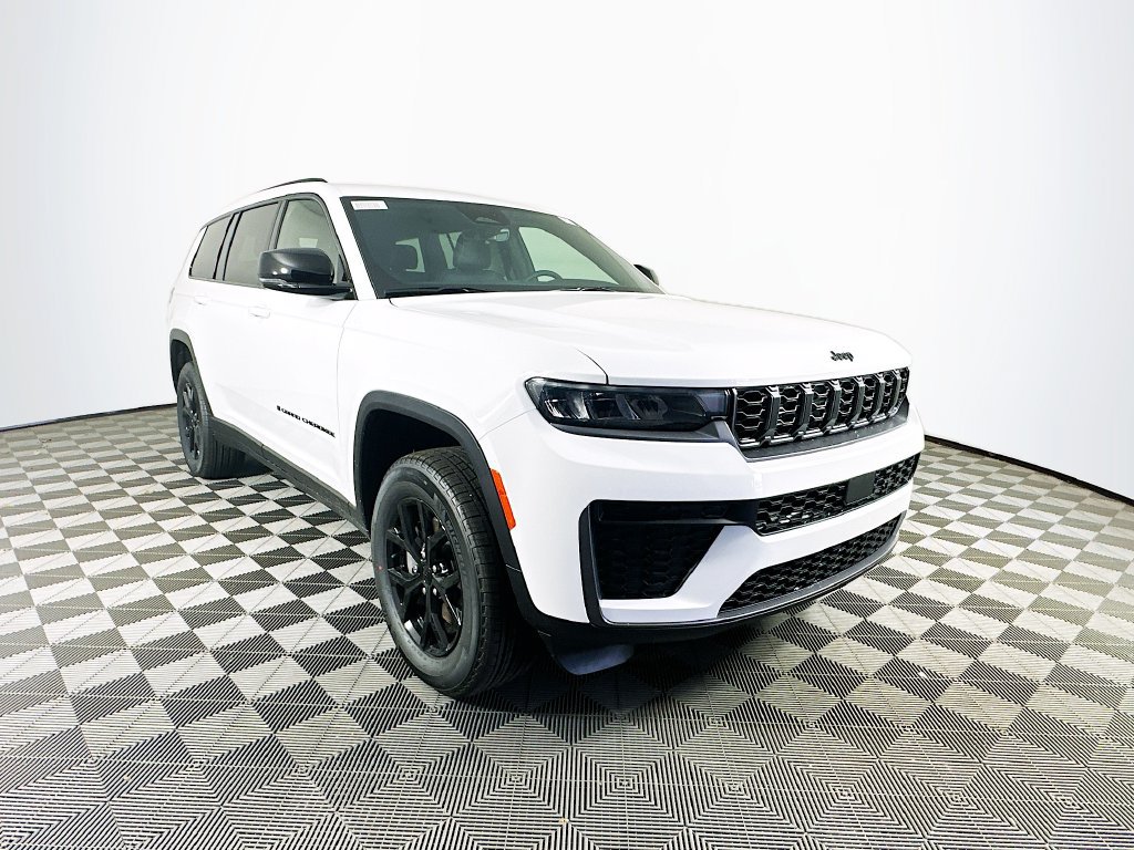 New 2026 Jeep Grand Cherokee L 4WD image 2