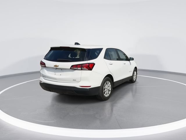 Used 2024 Chevrolet Equinox LS w/ Driver Confidence II Package AWD/4WD image 11
