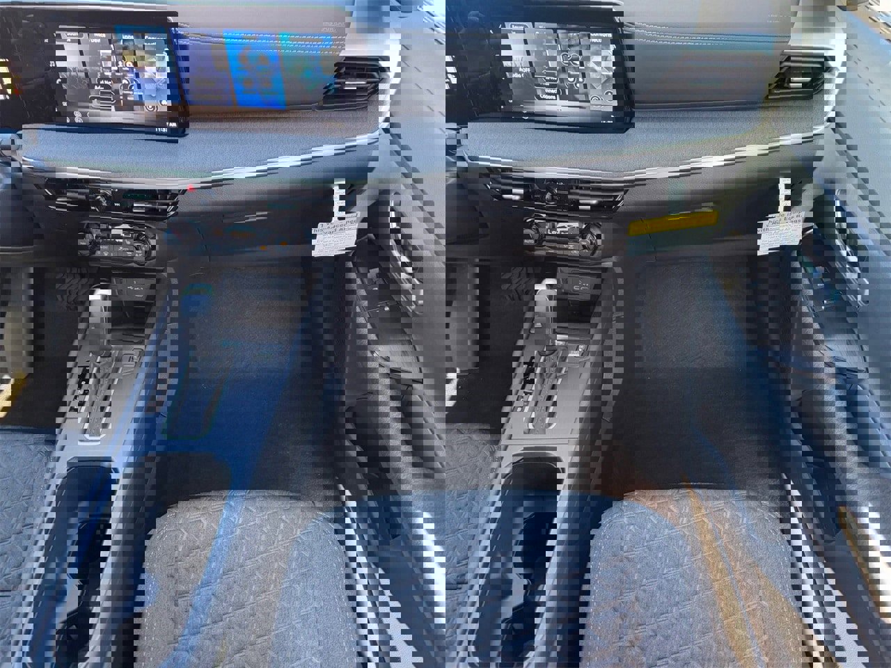 New 2026 Nissan Kicks SV image 16