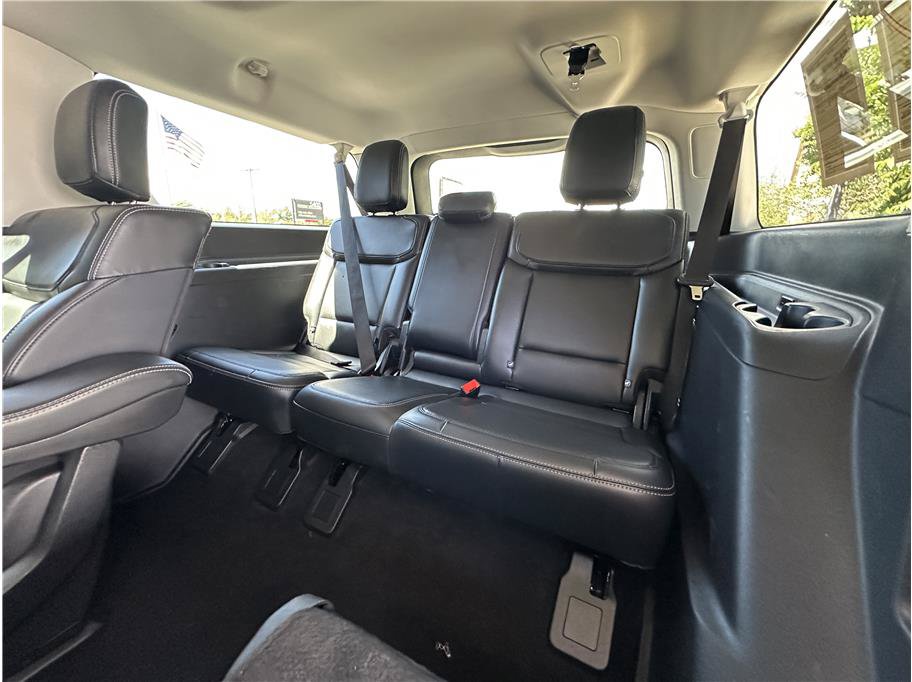 Used 2025 Ford Expedition Max Platinum AWD/4WD image 18