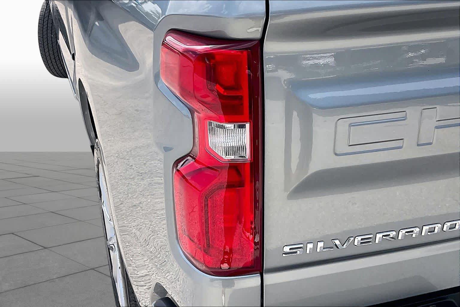 Used 2025 Chevrolet Silverado 1500 High Country w/ High Country Premium Package AWD/4WD image 29