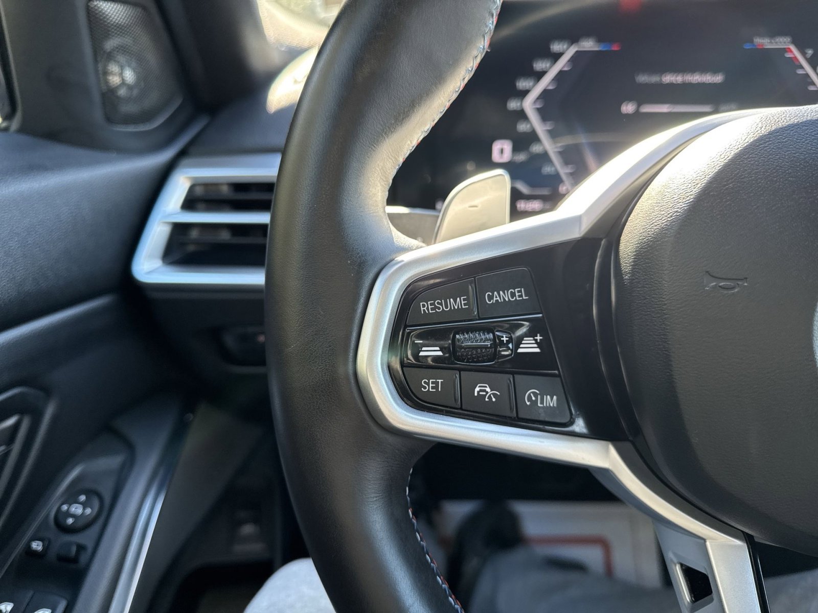 Used 2025 BMW M340i M340i image 16