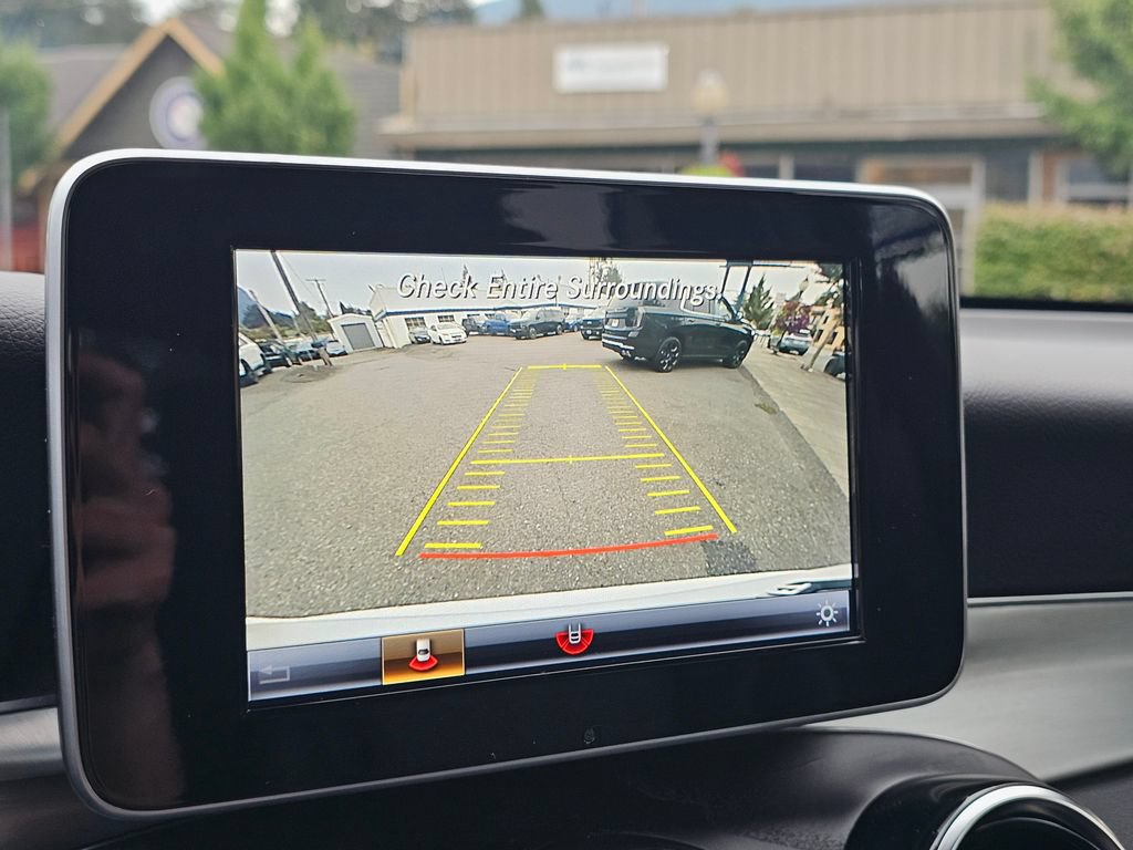 Used 2019 Mercedes-Benz GLC 300 4MATIC image 31