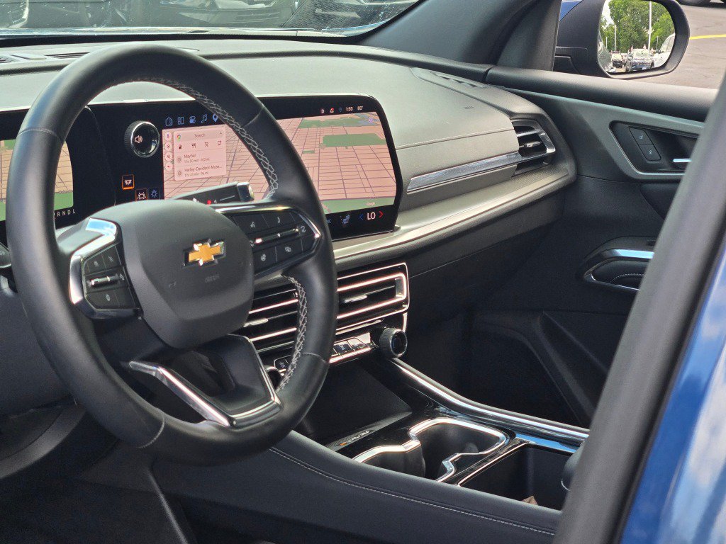 Certified 2026 Chevrolet Traverse LT AWD/4WD image 24