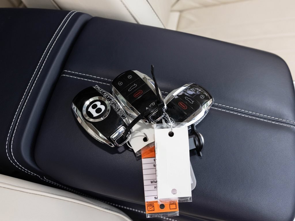 Used 2024 Bentley Flying Spur V8 AWD/4WD image 80