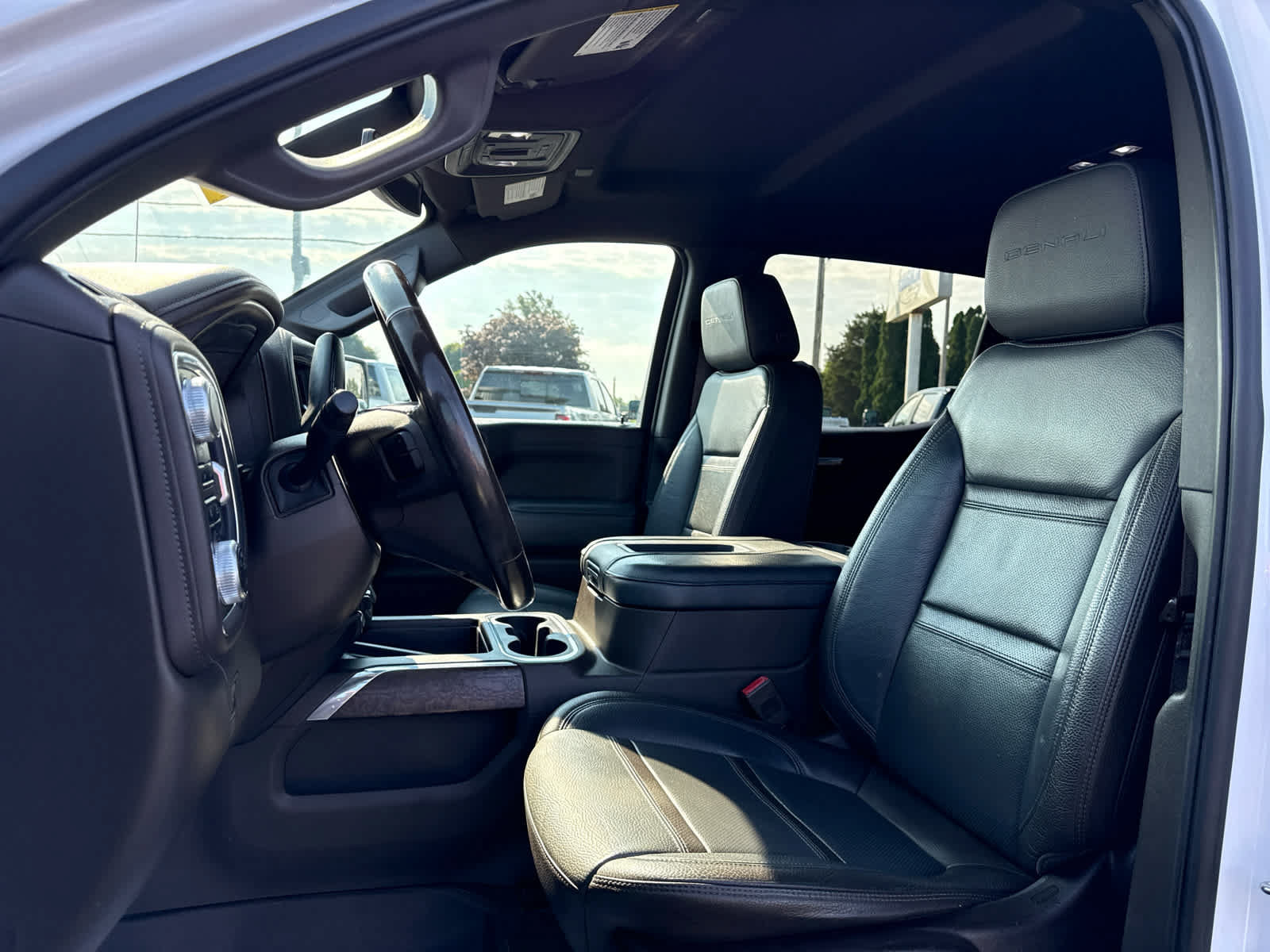 Certified 2020 GMC Sierra 1500 Denali AWD/4WD image 11