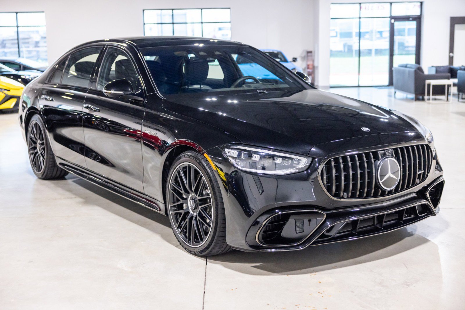 Used 2024 Mercedes-Benz S 63 AMG S w/ AMG Night Package image 10