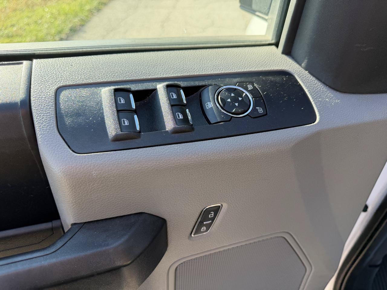 Used 2021 Ford F350 XL w/ STX Appearance Package AWD/4WD image 19