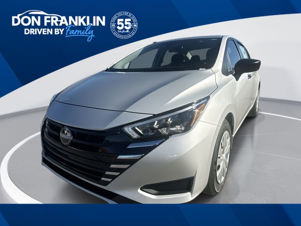 New 2025 Nissan Versa S w/ Trunk Package