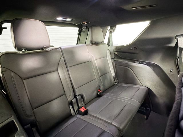 Used 2024 Chevrolet Tahoe High Country image 31