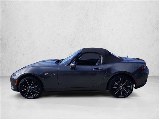 Used 2025 MAZDA MX-5 Miata Grand Touring RWD image 9
