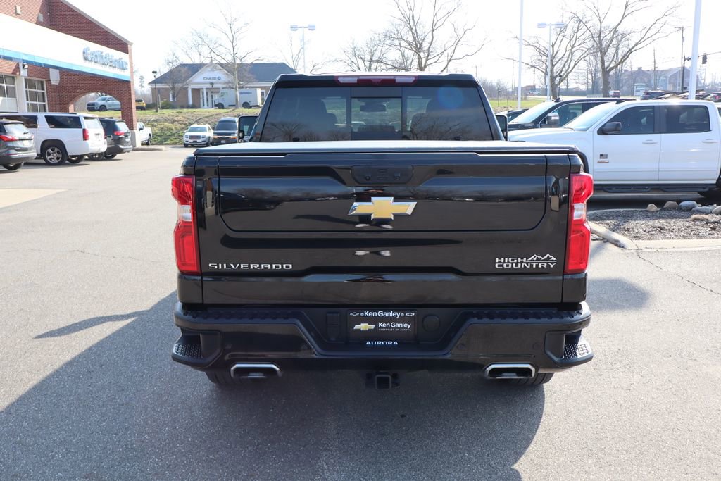 Used 2025 Chevrolet Silverado 1500 High Country w/ High Country Premium Package image 37