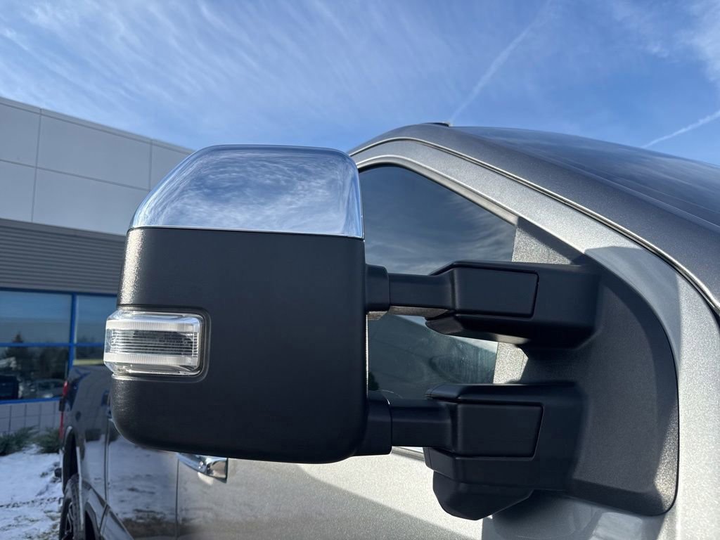 Used 2024 Ford F350 Platinum image 13