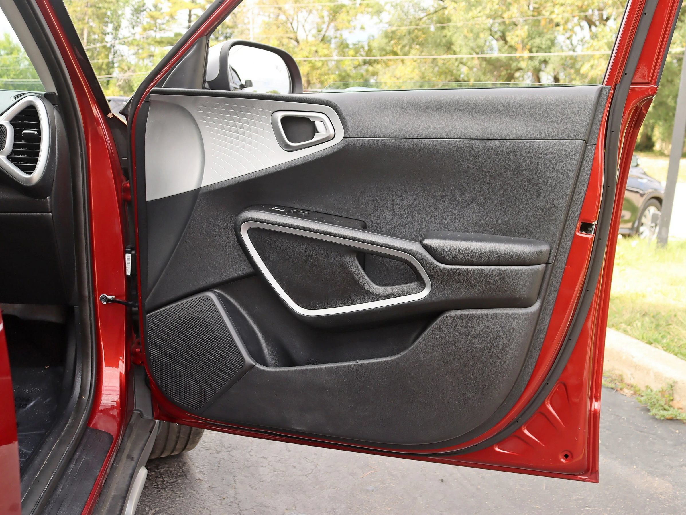 Used 2020 Kia Soul X-Line FWD image 31