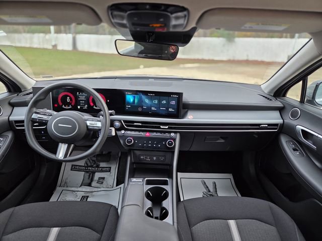 Used 2025 Kia K4 LXS image 7