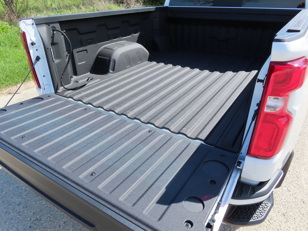 Used 2024 Chevrolet Silverado 1500 RST w/ Convenience Package II AWD/4WD image 19