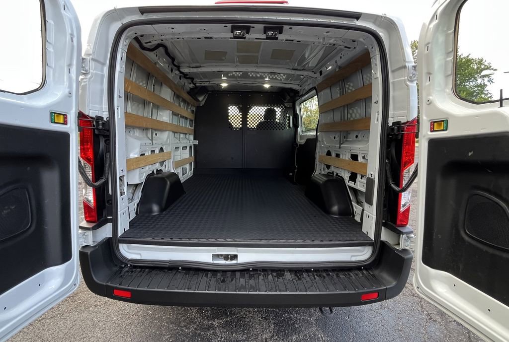 Used 2024 Ford Transit 250 Low Roof w/ Exterior Upgrade Package image 15