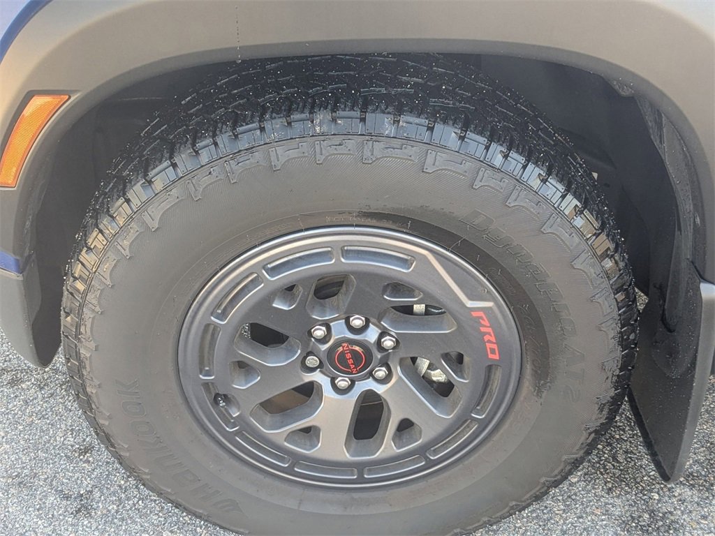 Used 2025 Nissan Frontier Pro-X w/ Pro Premium Package image 9