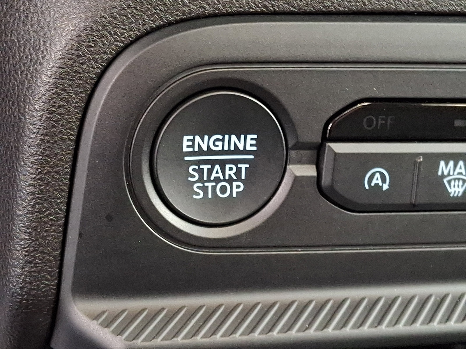 Used 2025 Ford Bronco Sport Outer Banks w/ Outer Banks Tech Package+ AWD/4WD image 26