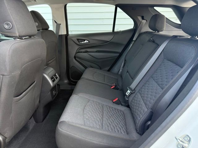 Used 2021 Chevrolet Equinox LT AWD/4WD image 14