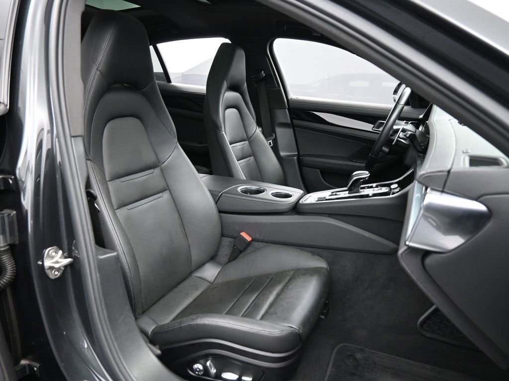 Certified 2021 Porsche Panamera 4S image 32