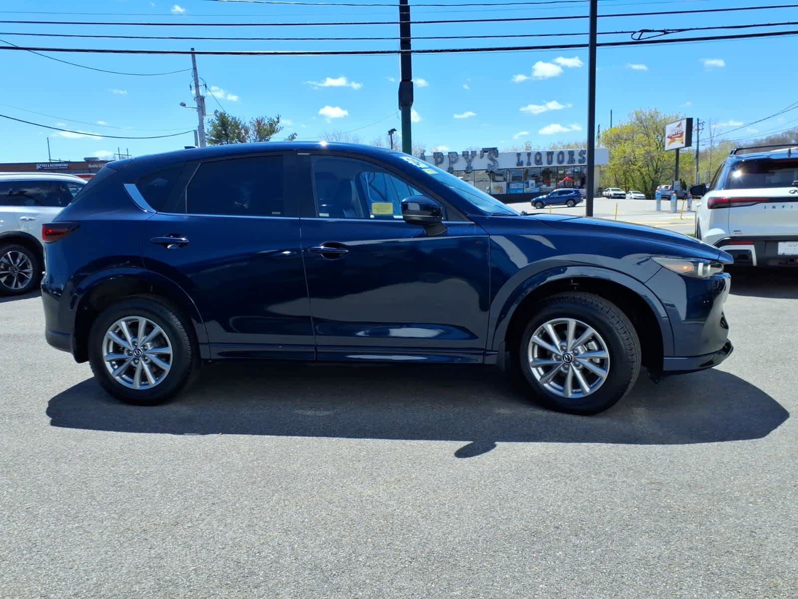 Used 2024 MAZDA CX-5 AWD 2.5 S w/ Select Package image 4