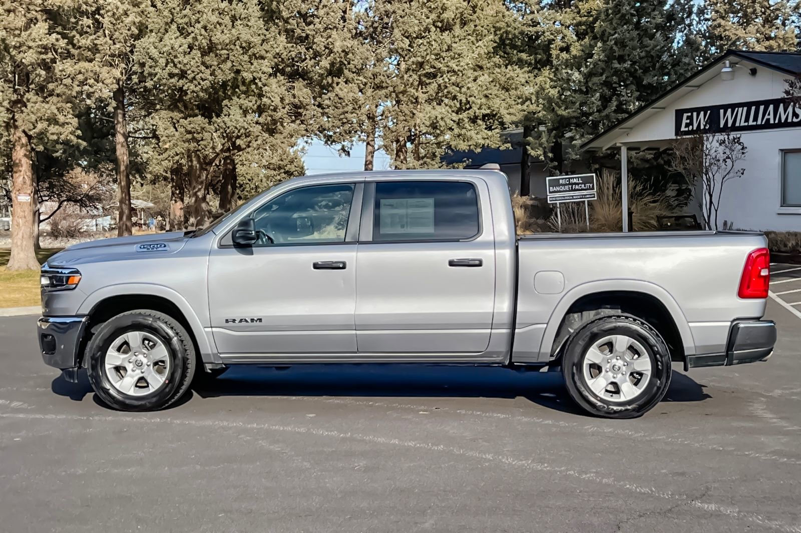 Used 2025 RAM 1500 Big Horn image 8