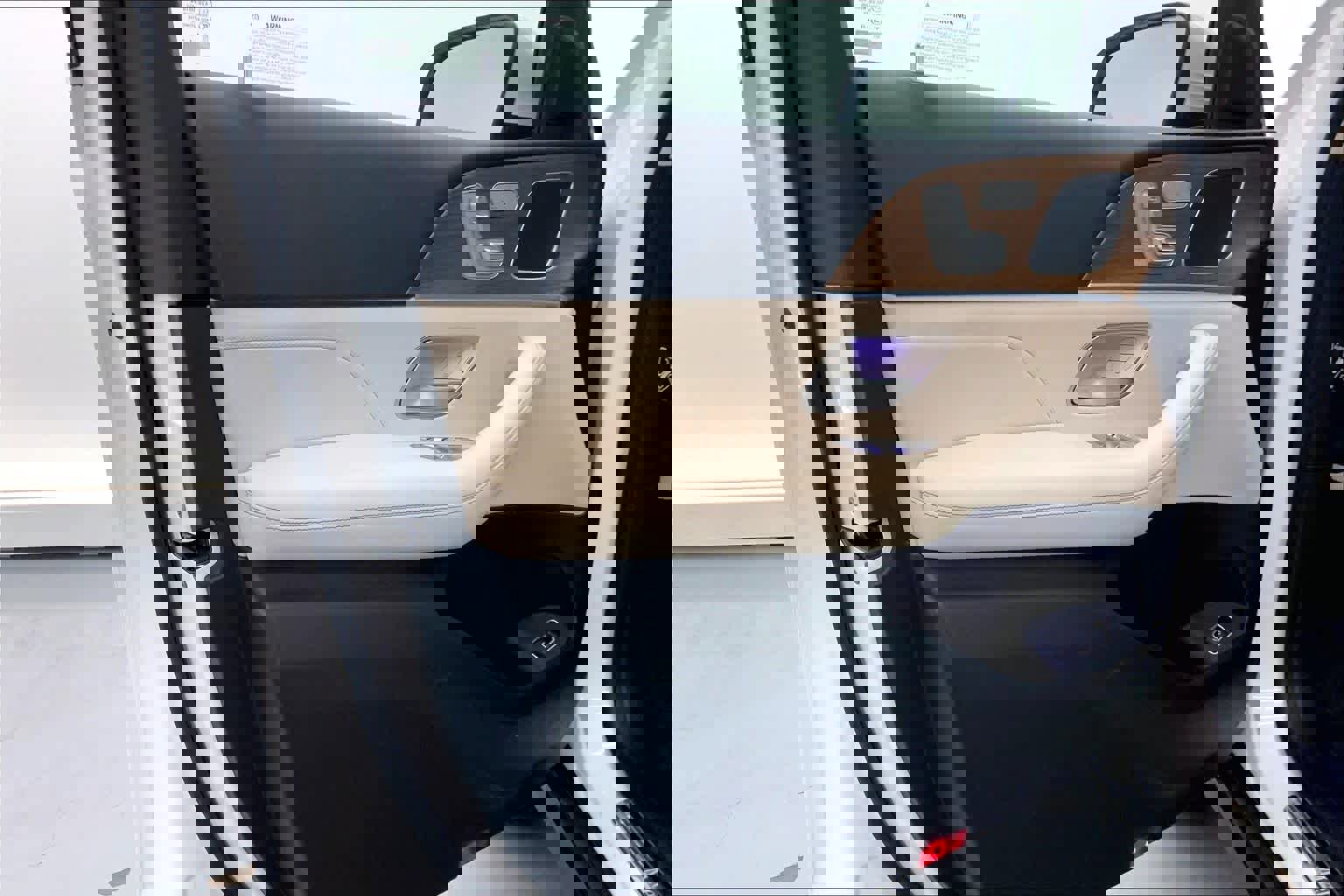 Used 2024 Mercedes-Benz GLE 350 4MATIC image 19