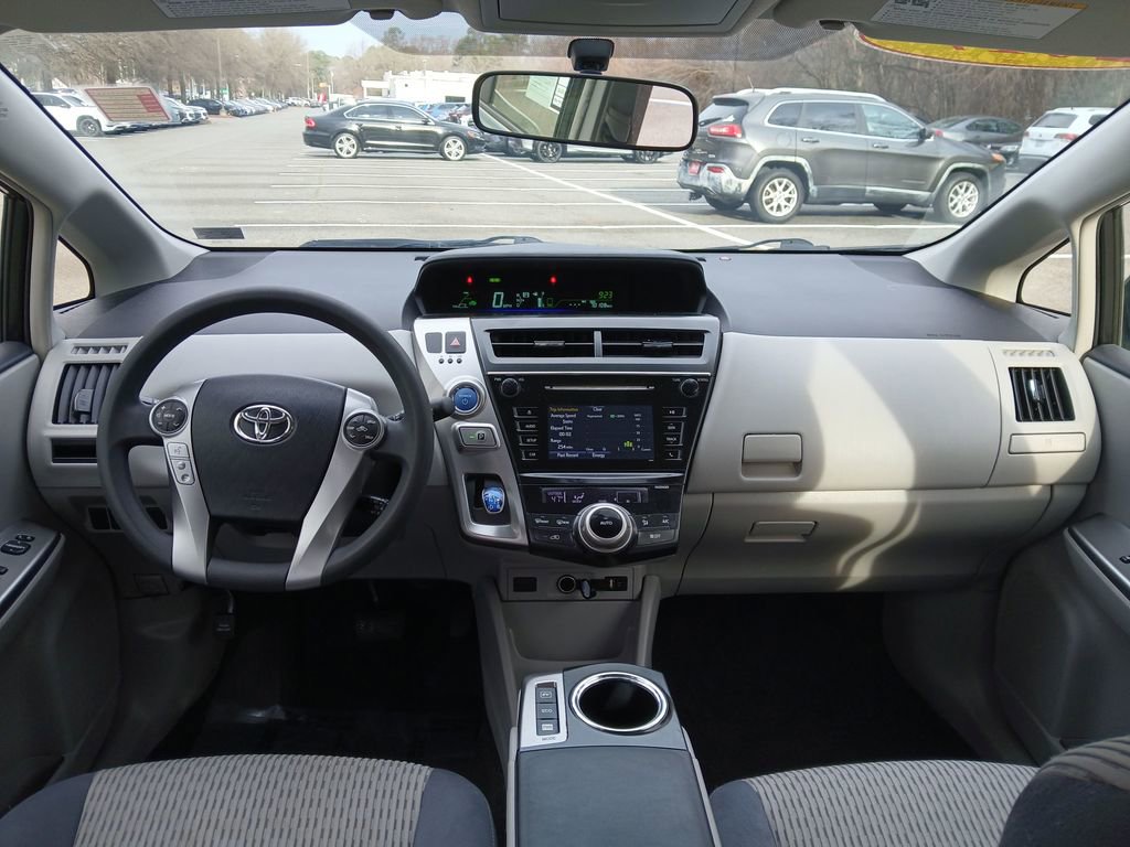 Used 2017 Toyota Prius V Two image 24