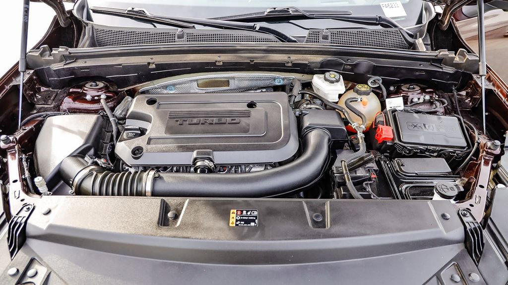 Used 2023 Buick Envision Avenir image 32