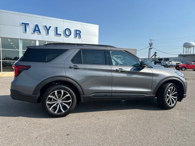 New 2026 Ford Explorer ST-Line AWD/4WD image 18