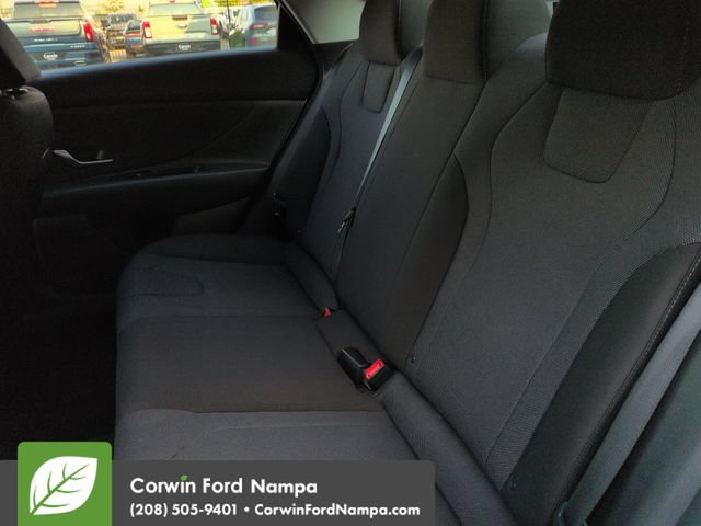 Used 2023 Hyundai Elantra SEL FWD image 26