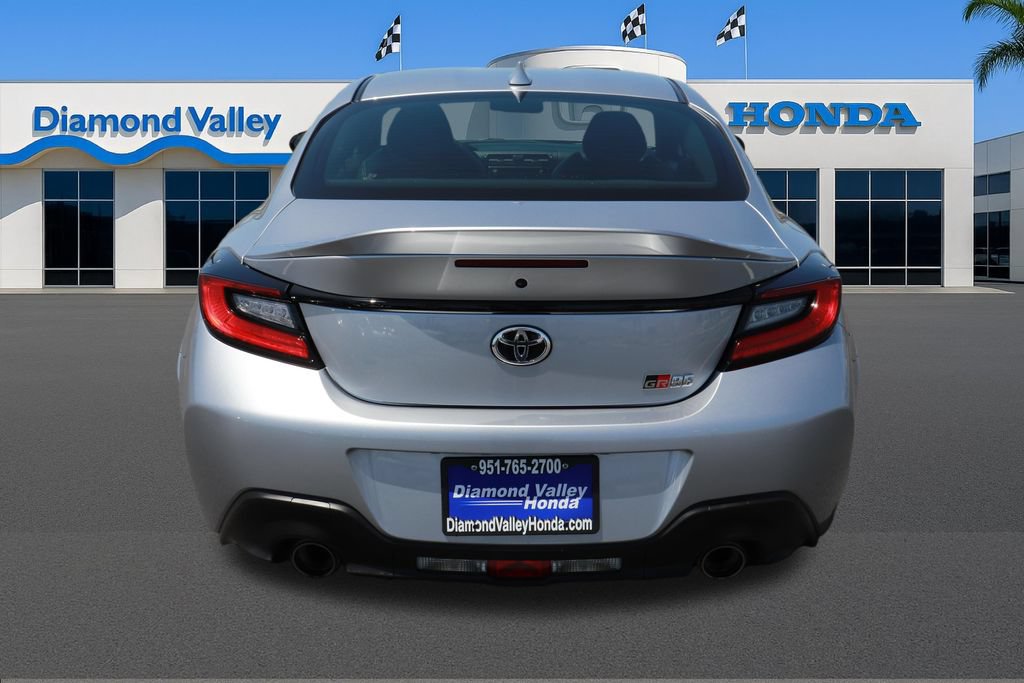 Used 2025 Toyota GR86 Premium w/ Performance Package RWD image 5